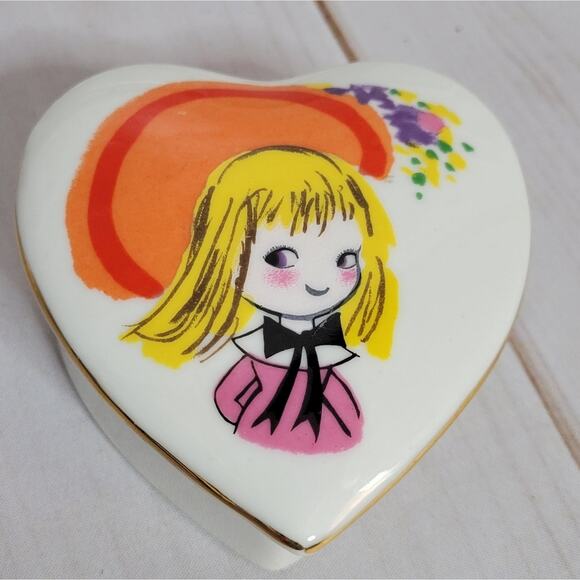 Vintage 70s Glass Kitschy Girl Trinket Dish - Set of 4 - Picture 6 of 14